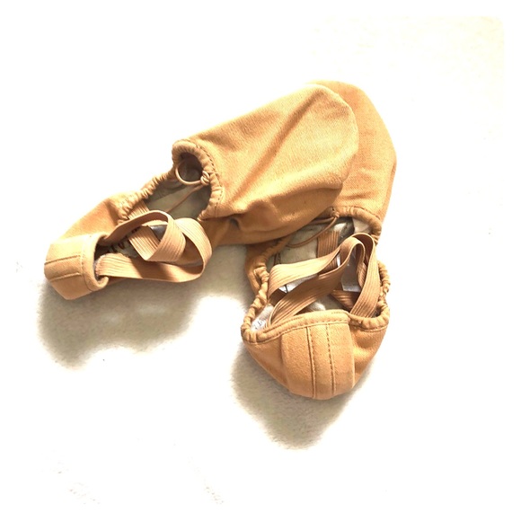 Tan ballet shoes - Picture 1 of 4